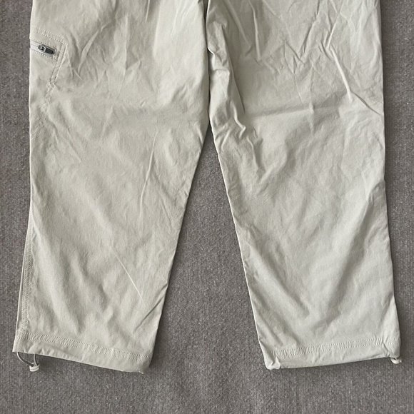 Eddie Bauer Crop Pants Womens 10 Beige Stretch Nylon Outdoor Casual Straight - Picture 11 of 11